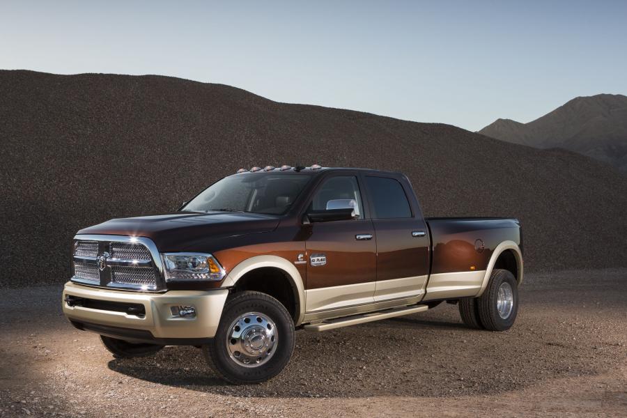  Dodge Ram 3500 Heavy Duty 2013 года  (фото 11 из 12)